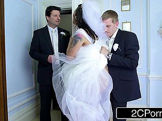 Gaffer hongrois Bride-à-être Simony Diamond Fucks Son meilleur homme époux