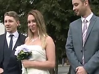 วันแต่งงานของ Stepfamily Twisted