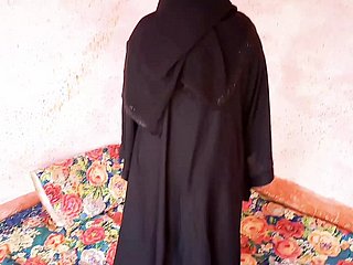 Pakistaanse hijab meisje met permanent geneukt mms hardcore